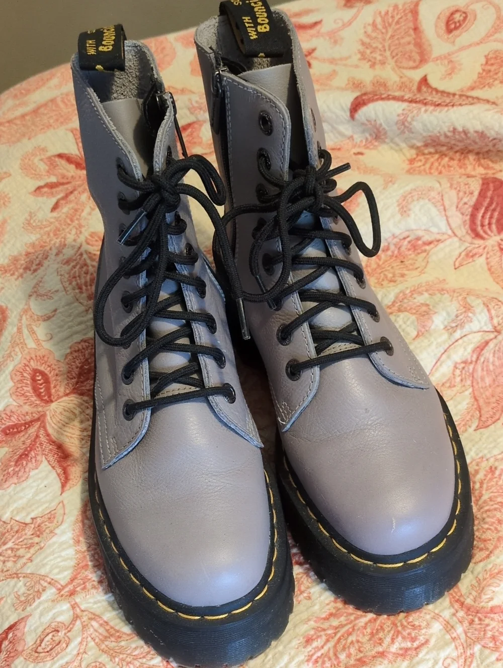 Dr Marten Jadon III Soft Dove Grey Leather Boots. Size 9